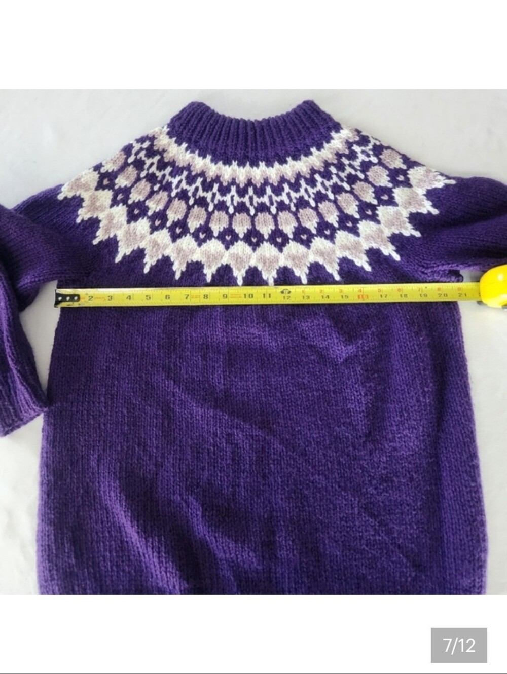 Hand-Knit Icelandic-style Nordic Yoke Sweater Fairisle Sweater ❄️ - Picture 5 of 12